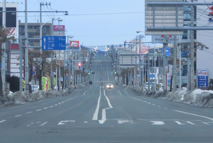 webnews今朝の北見/交差点から奥は常呂方面