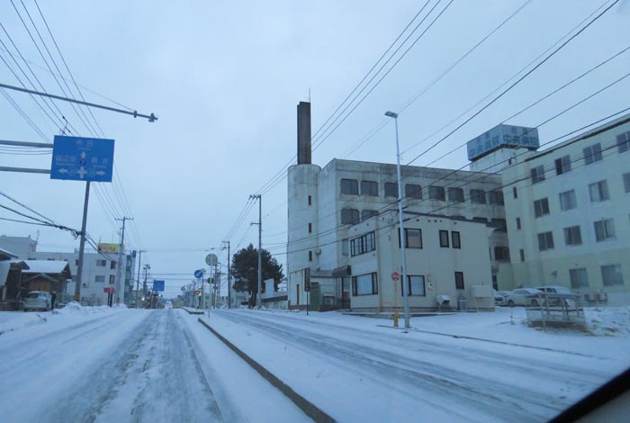 webnews今朝の北見/とん田通り、南大通り交差点から国道39号方向