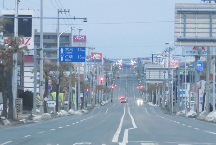 webnews今朝の北見/交差点から奥は常呂方面