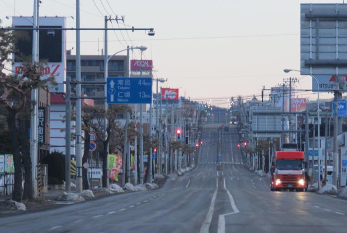webnews今朝の北見/交差点から奥は常呂方面