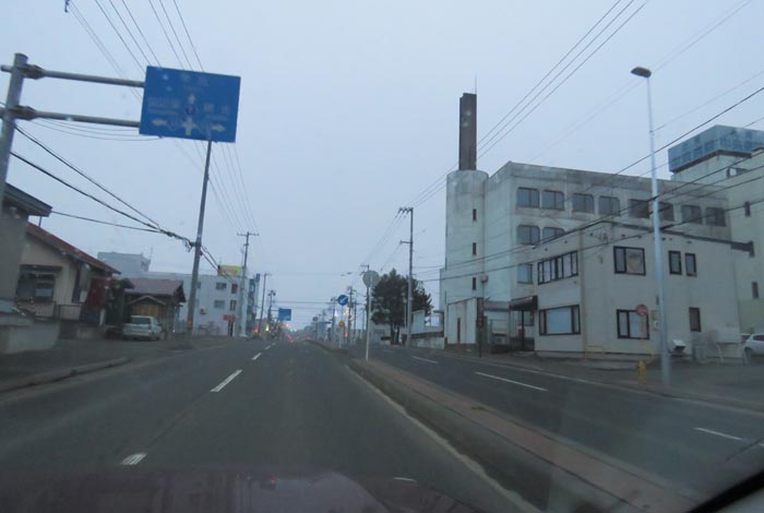 webnews今朝の北見/とん田通り、南大通り交差点から国道39号方向