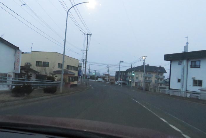 webnews今朝の北見/無加川橋を渡り南大通り交差点方向