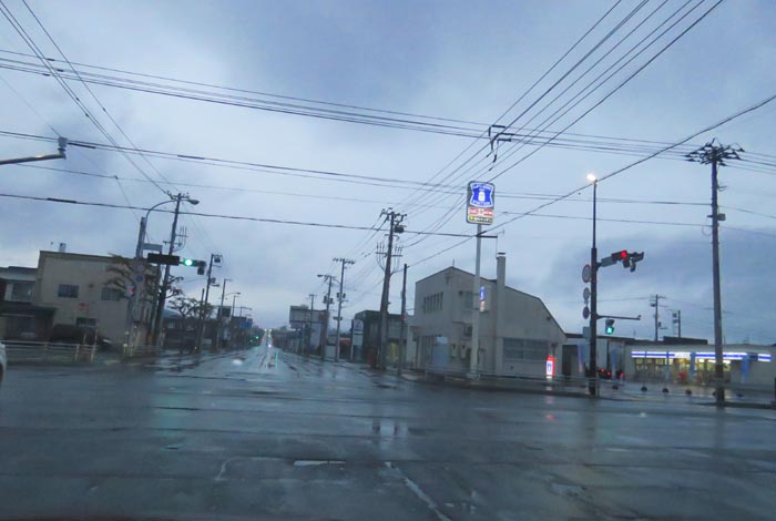 webnews今朝の北見/交差点から奥は常呂方面