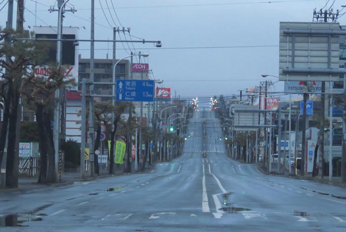 webnews今朝の北見/交差点から奥は常呂方面