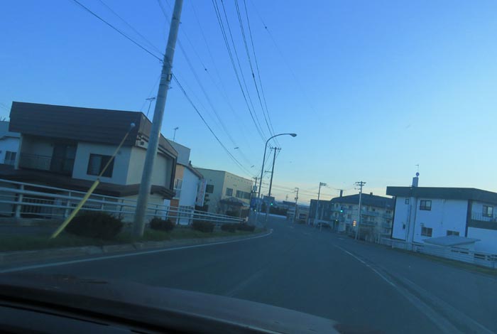 webnews今朝の北見/無加川橋を渡り南大通り交差点方向