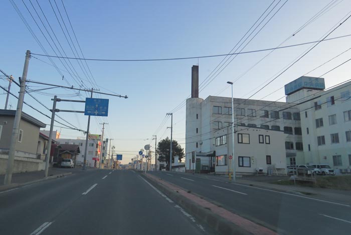 webnews今朝の北見/とん田通り、南大通り交差点から国道39号方向
