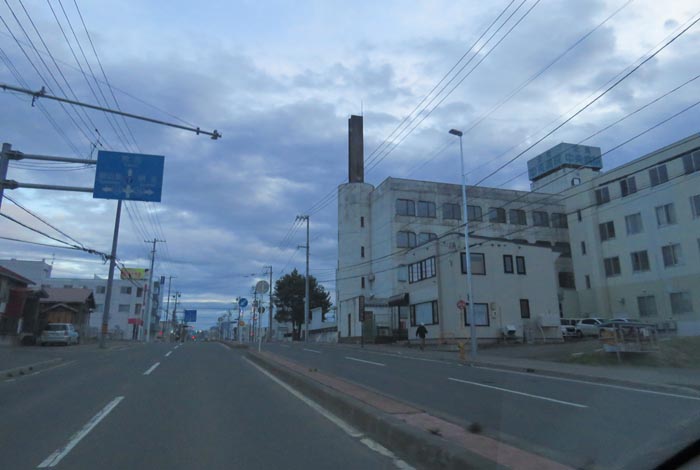 webnews今朝の北見/とん田通り、南大通り交差点から国道39号方向