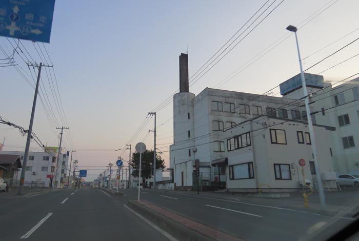 webnews今朝の北見/とん田通り、南大通り交差点から国道39号方向
