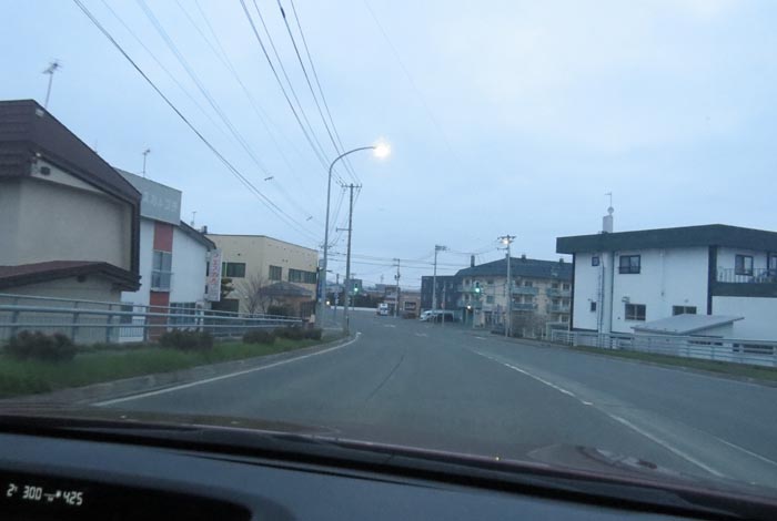 webnews今朝の北見/無加川橋を渡り南大通り交差点方向