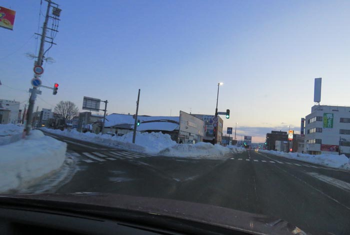 webnews今朝の北見/交差点から北4条通り側のパレスビル方向