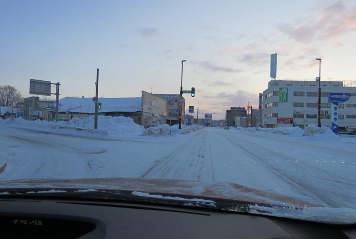 webnews今朝の北見/交差点から北4条通り側のパレスビル方向