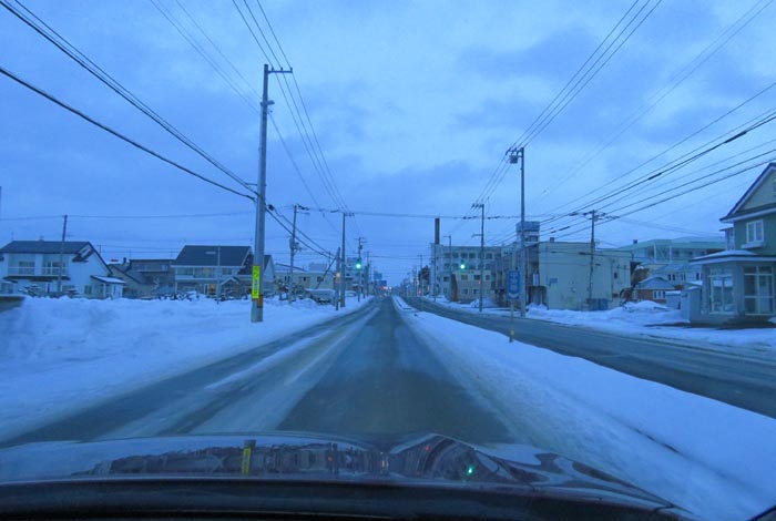 webnews今朝の北見/とん田通り、南大通り交差点から国道39号方向
