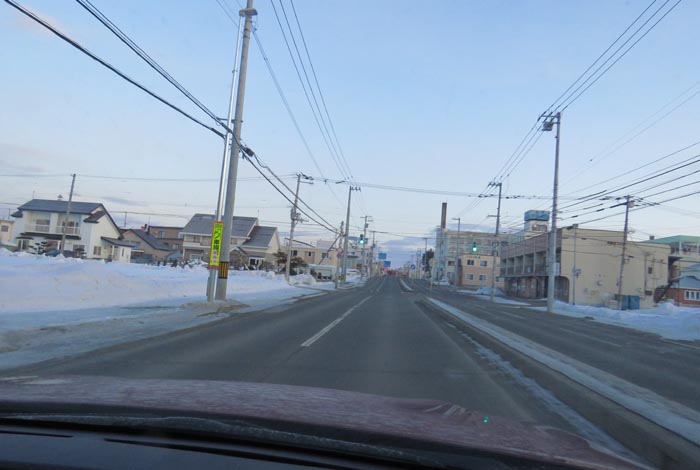 webnews今朝の北見/とん田通り、南大通り交差点から国道39号方向