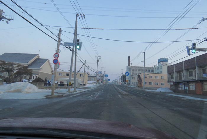 webnews今朝の北見/とん田通り、南大通り交差点から国道39号方向
