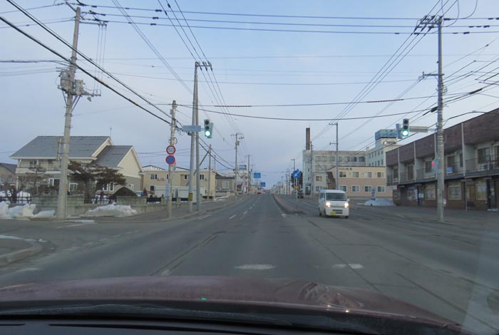 webnews今朝の北見/とん田通り、南大通り交差点から国道39号方向