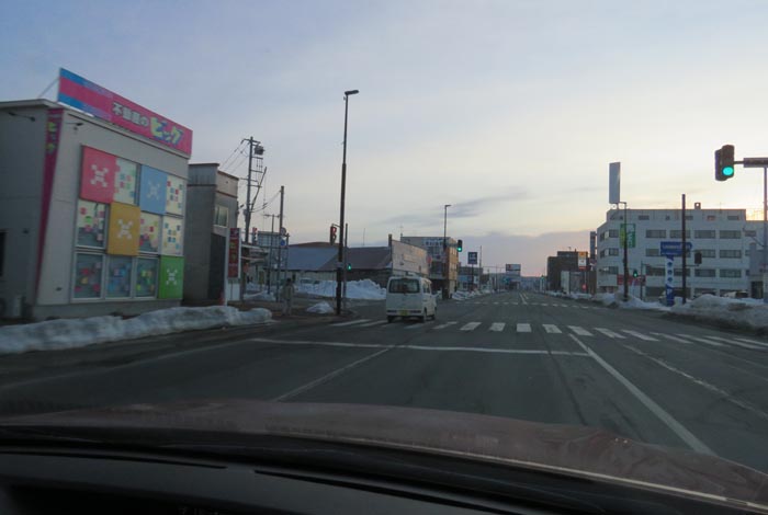 webnews今朝の北見/交差点から北4条通り側のパレスビル方向