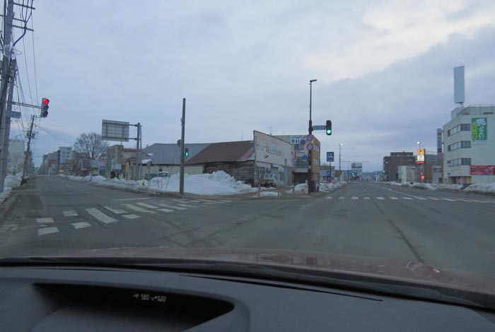 webnews今朝の北見/交差点から北4条通り側のパレスビル方向