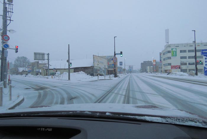 webnews今朝の北見/交差点から北4条通り側のパレスビル方向