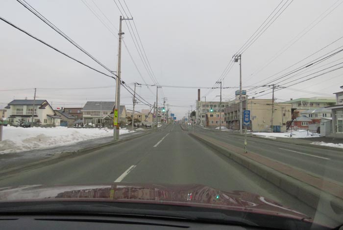 webnews今朝の北見/とん田通り、南大通り交差点から国道39号方向