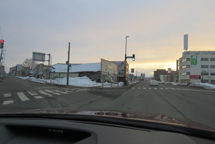 webnews今朝の北見/交差点から北4条通り側のパレスビル方向