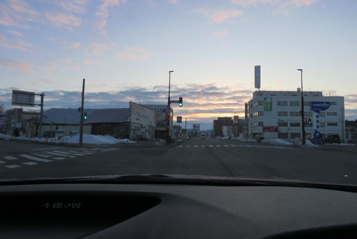 webnews今朝の北見/交差点から北4条通り側のパレスビル方向