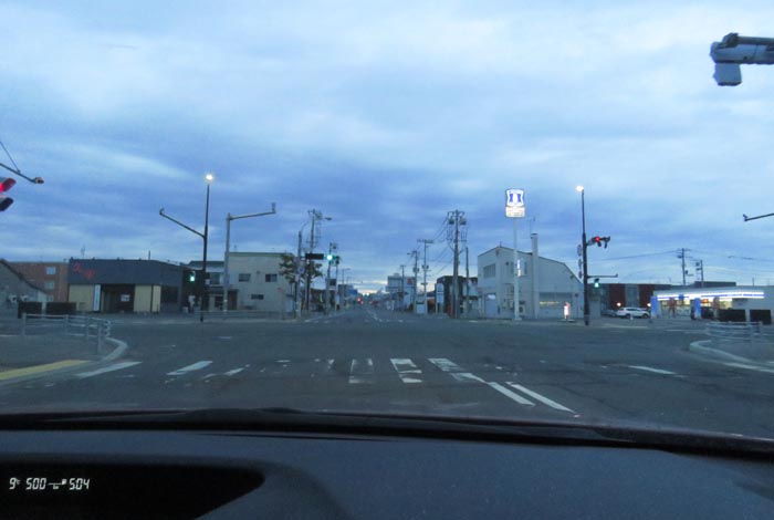 webnews今朝の北見/交差点から奥は常呂方面