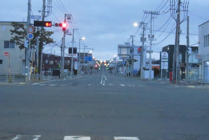 webnews今朝の北見/交差点から奥は常呂方面