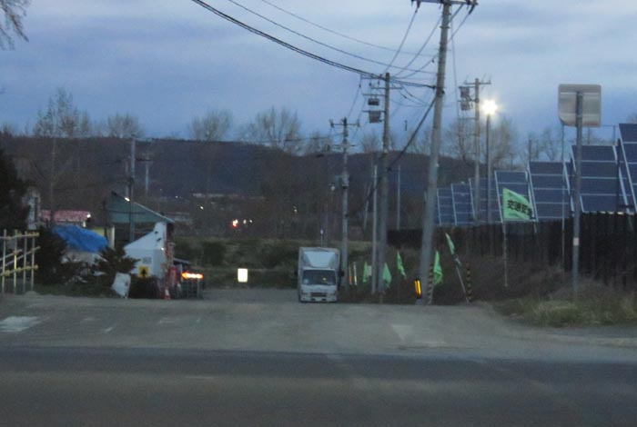 webnews�����̖k���^�����_���牜��������̉E�ݒ�h